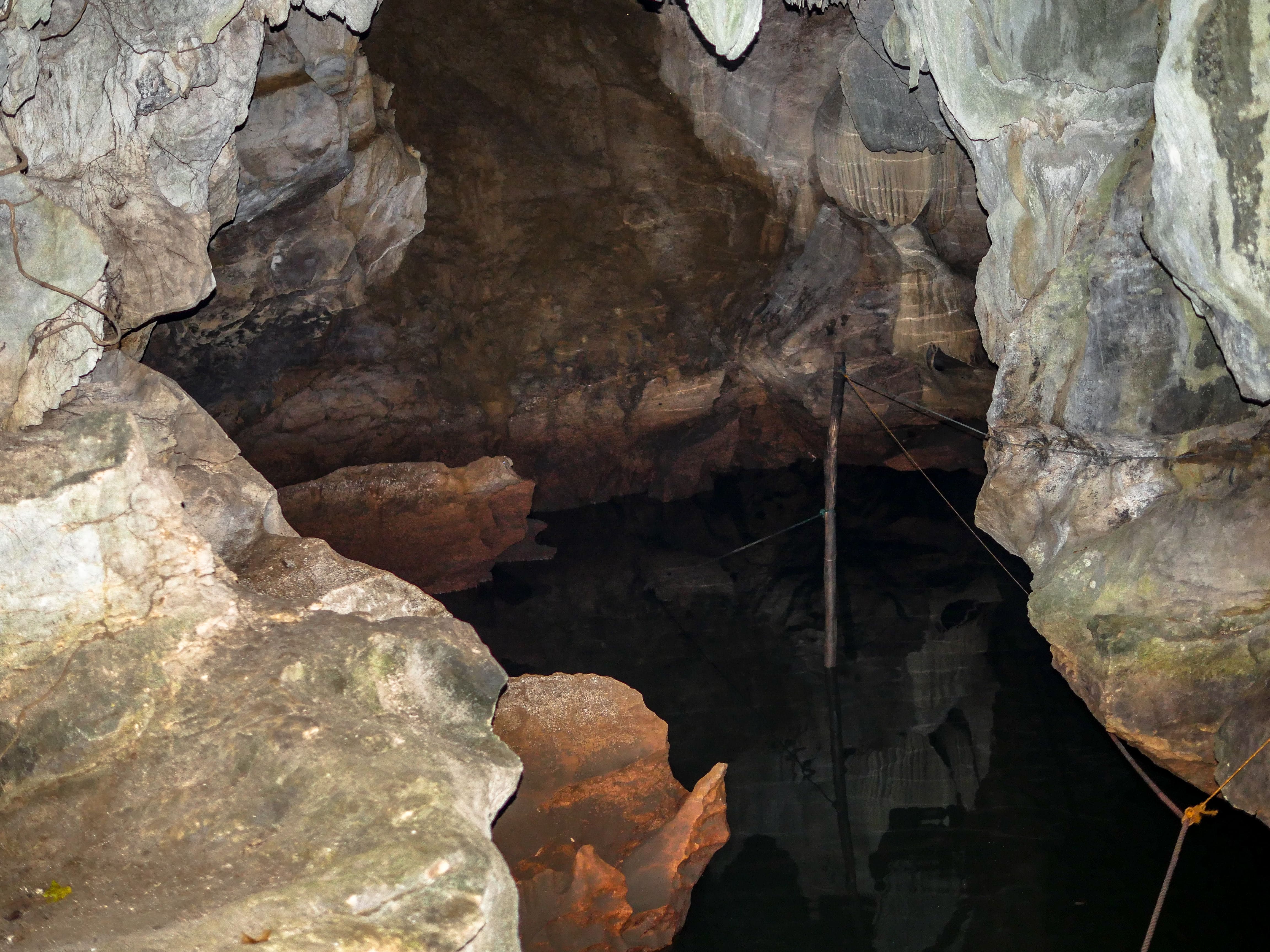 Tayangban Cave siarao Island